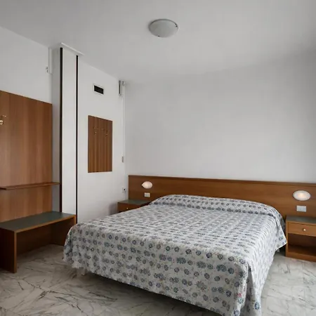 Hotel Hotiday Lungomare Lavagna