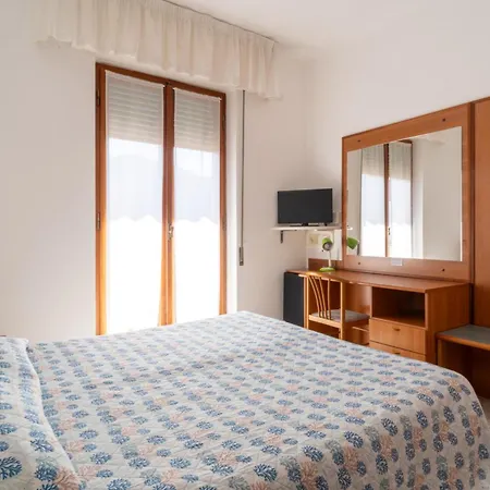 Hotell Hotiday Lungomare Lavagna