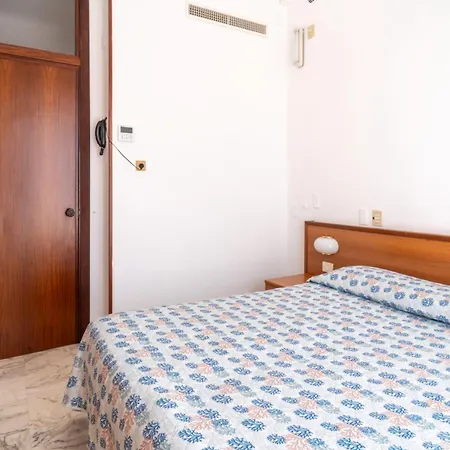 Hotiday Lungomare Hotel 3*