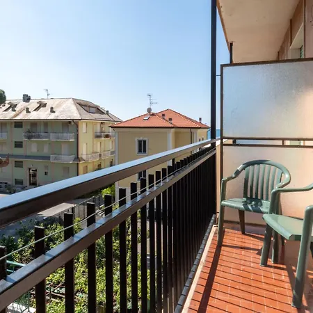 Hotiday Lungomare 3* Lavagna