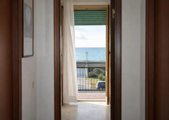 Hotel Hotiday Lungomare