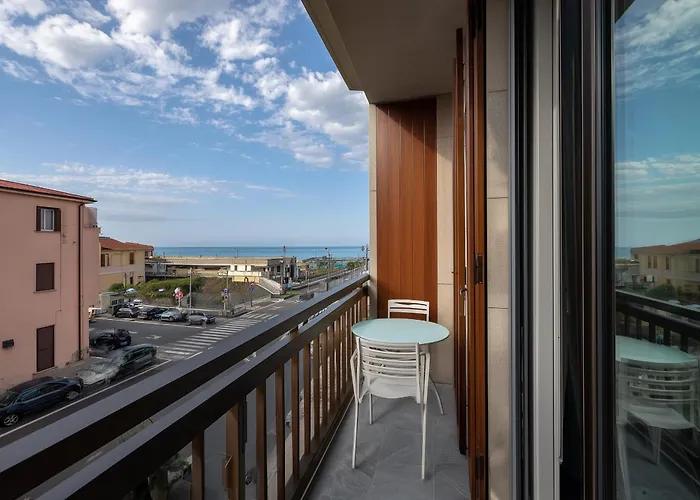 Hotel Hotiday Lungomare Lavagna